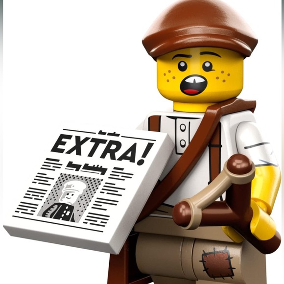 Lego Series 24 Newspaper and Football Ref - Picture 3 of 7